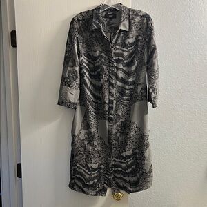 Next Black & Gray Abstract Print Button-Front Top